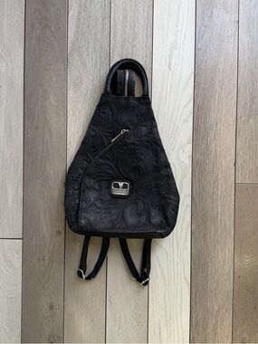 Valentina Black leather backpack-Crossbody